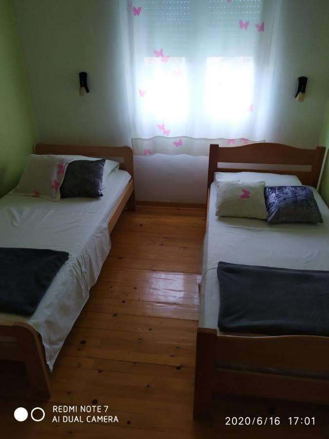 Apartman Ena Vodice Esterno foto