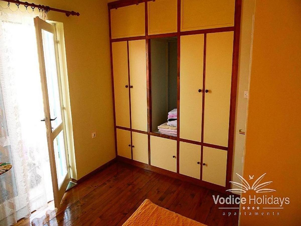 Apartman Ena Vodice Esterno foto
